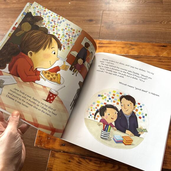 PJ Library Mitzvah Pizza Jewish Paperback Book - Picture 7 of 9